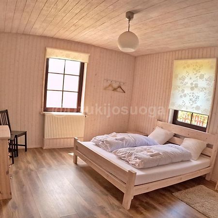 Dzukijos Uoga Pension Virsurodukis Buitenkant foto