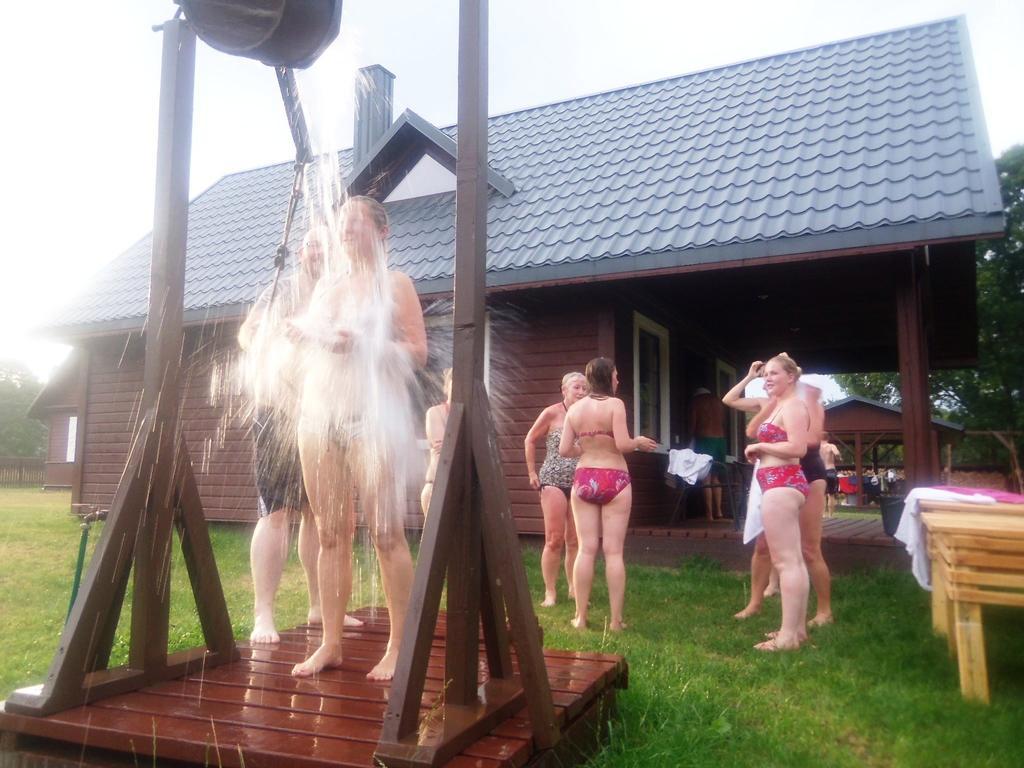 Dzukijos Uoga Pension Virsurodukis Buitenkant foto