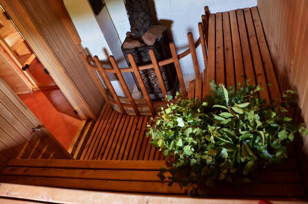 Dzukijos Uoga Pension Virsurodukis Buitenkant foto